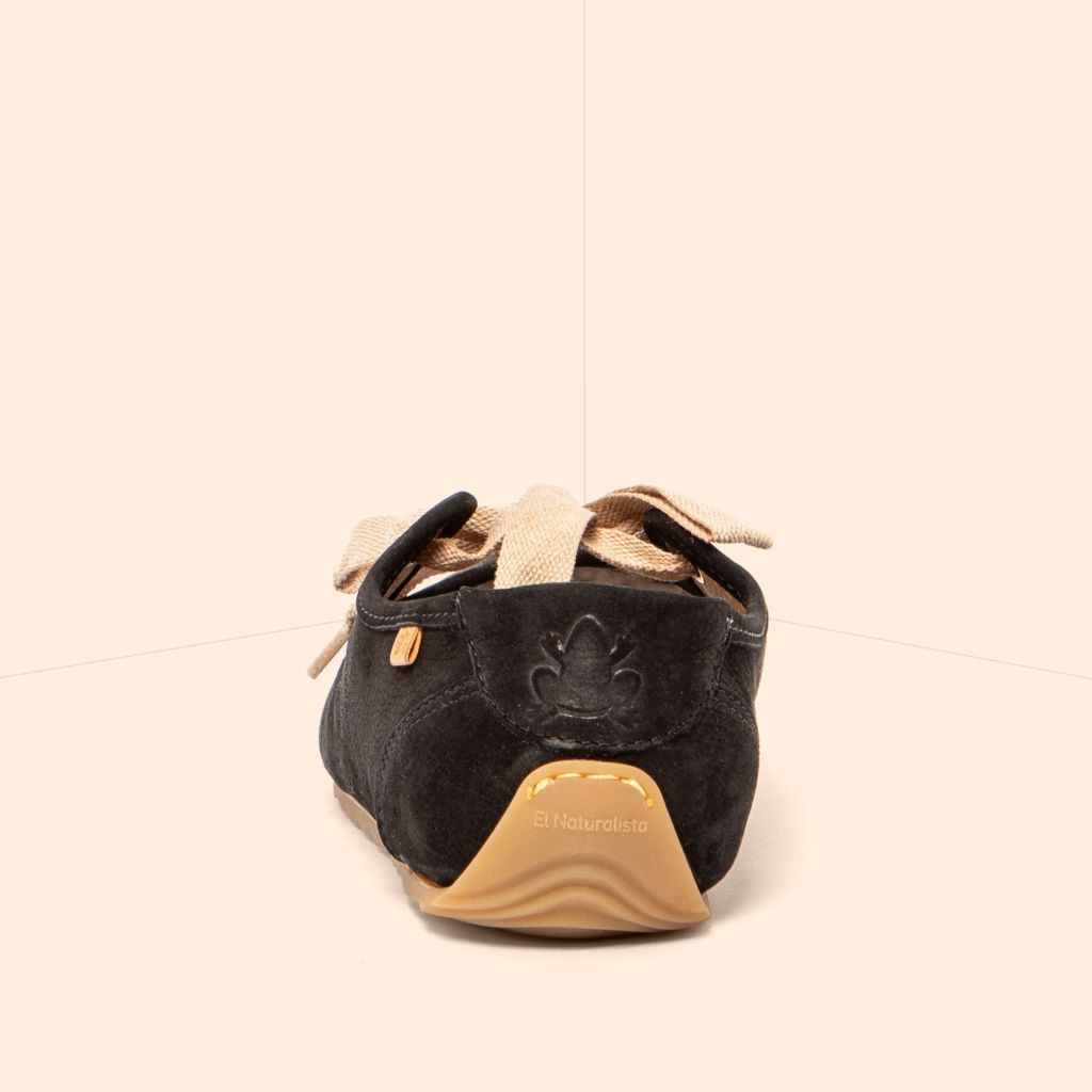 El Naturalista_Ondina_nobuck_black_05.jpg