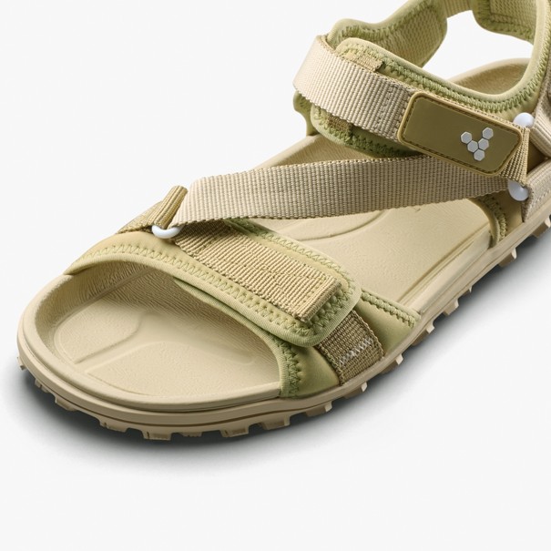 Tracker Ora_Sand_06.jpg